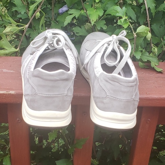 Mephisto Runoff Shoes - Picture 2 of 5